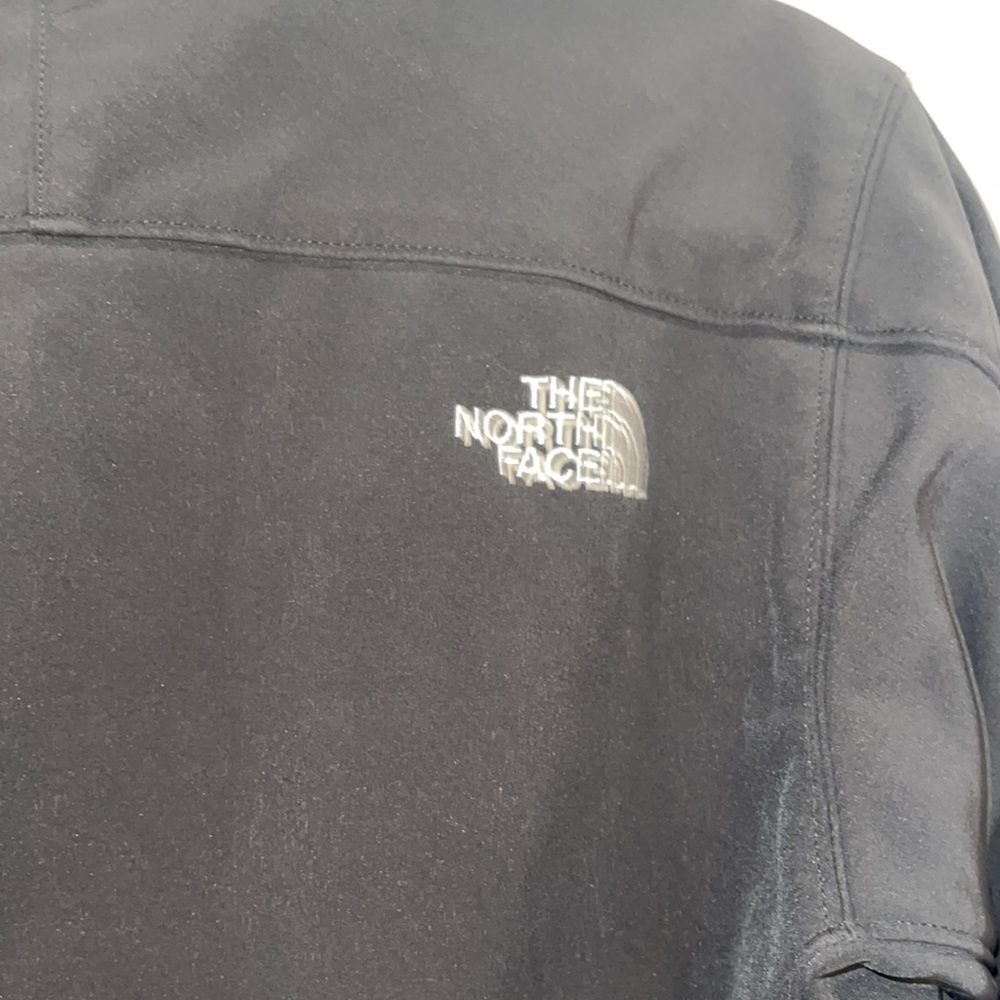 North Face Jacket - Picture 7 of 8